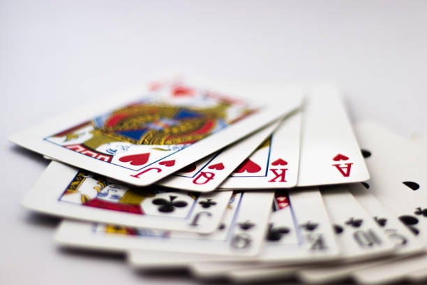 spin 707 mobile app interface showing live-dealer tables and sportsbook markets